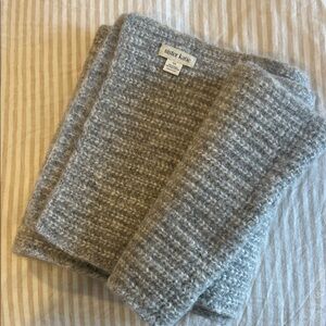 NWOT Sister Katie Brad Scarf, Heather Grey